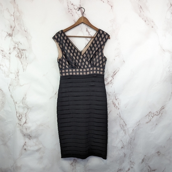 Adrianna Papell Dress Women 6 Small Black Lattice Bodycon Midi Sleeveless V Tier - Picture 1 of 14